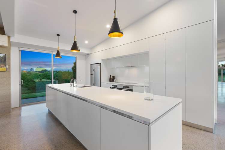 78 Sims Road Te Horo Beach_13