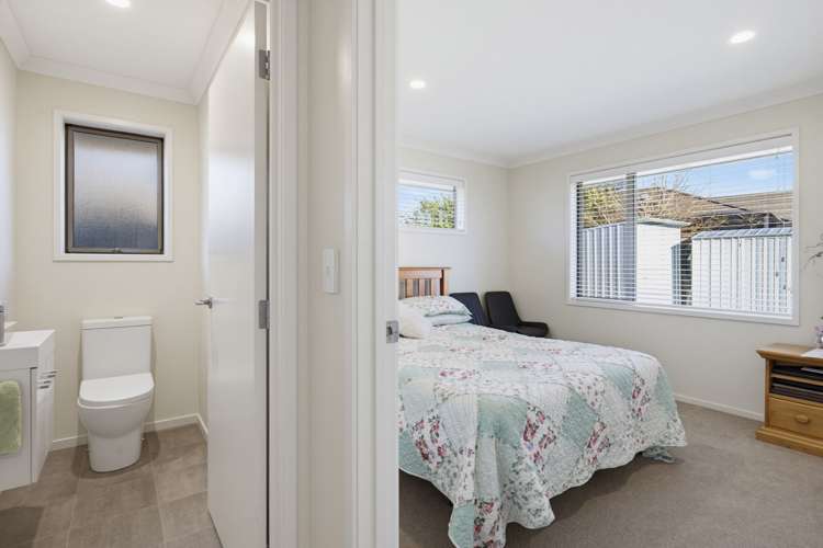 19 Korari Grove Redwoodtown_13