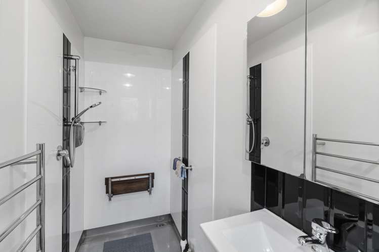 1 Gunns Crescent Cashmere_13