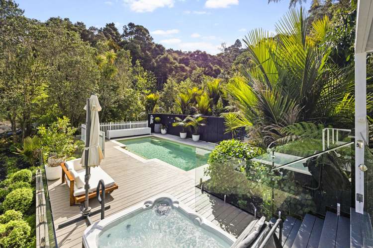 1-9 Deirdre Place Titirangi_24