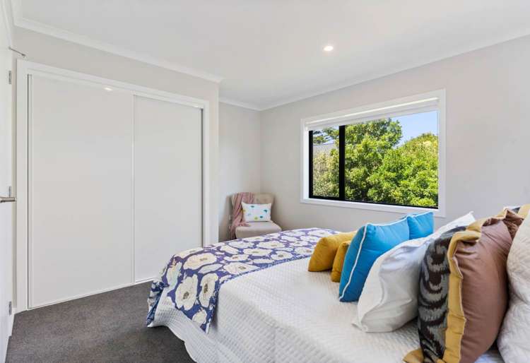 10/125B Metcalfe Road Ranui_8