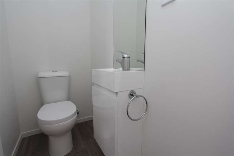 1/3 Korimako Street Frankton_13