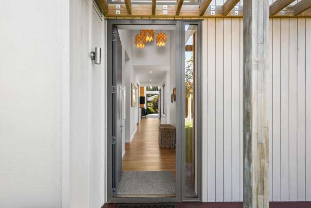 32 Carnaveron Drive Lincoln_4