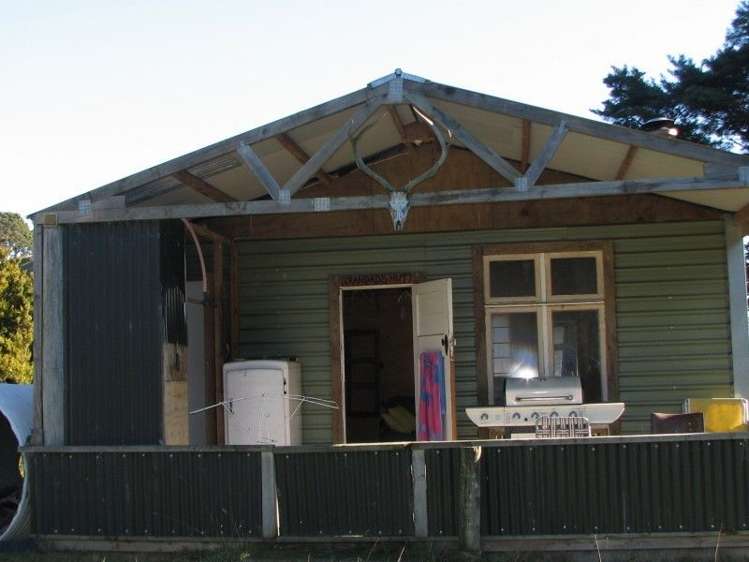 743 Ngaumu Road Wainuioru_11