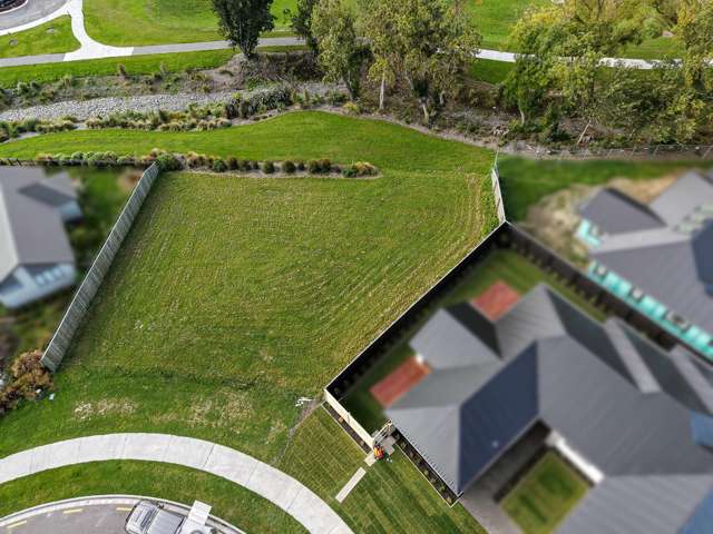 36 Inch Crescent Rangiora_3