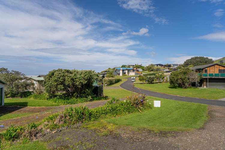 12 Thompson Place Opito Bay_13