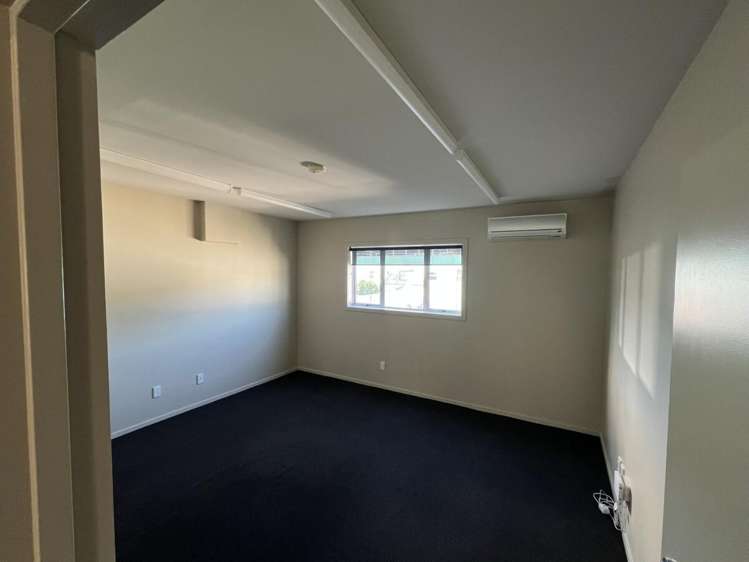 194 Main Road Tawa_7