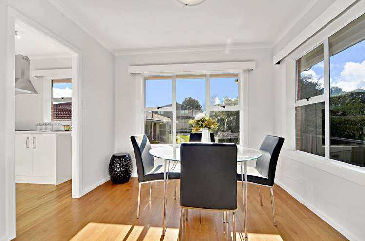 16 Buscomb Avenue Henderson_5