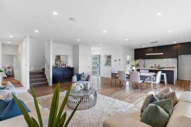 36A Woodford Avenue_1