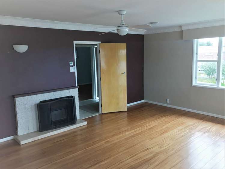 5 Cron Avenue Te Atatu South_7