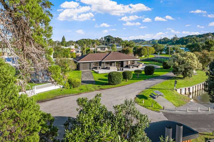 2 Dunbar Road Point Wells_15