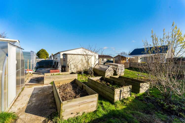 319 Union Street Milton_17