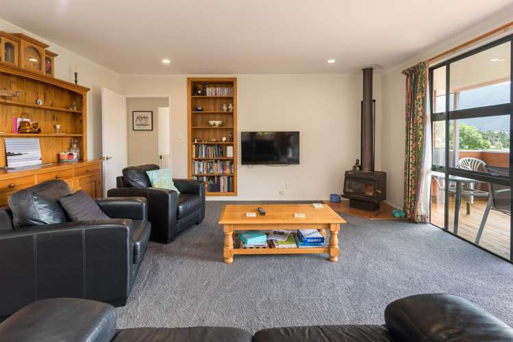 3 Ruataniwha Place Okiwi Bay_9