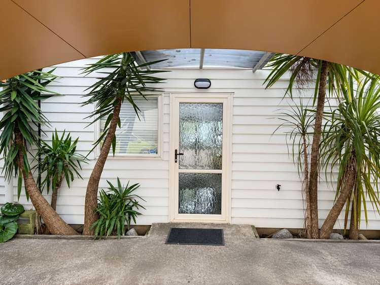 122d Newton Road Eden Terrace_12