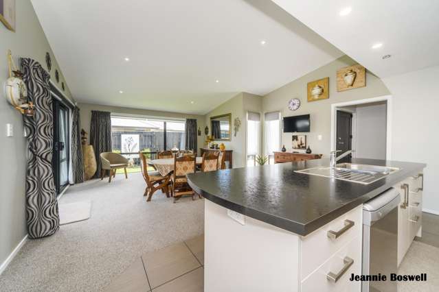 5 Levi Place Kelvin Grove_3