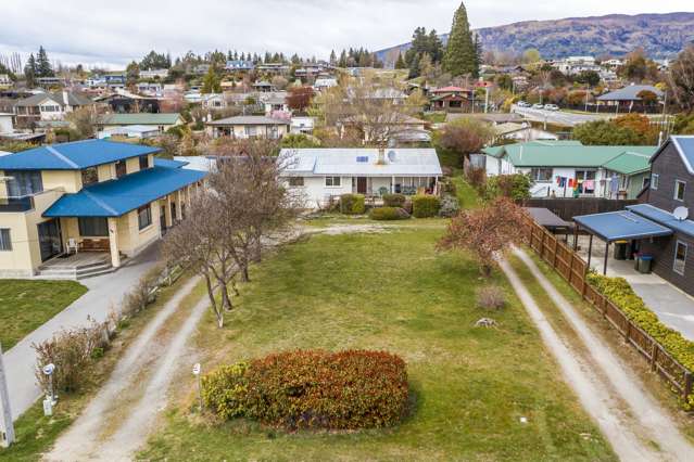 168 Upton Street Wanaka_1