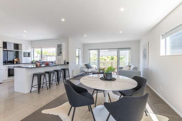 14/109 Westchester Drive Churton Park_2