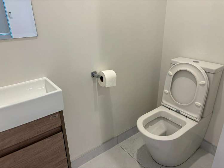 4/3 Walsh Road 1629_7