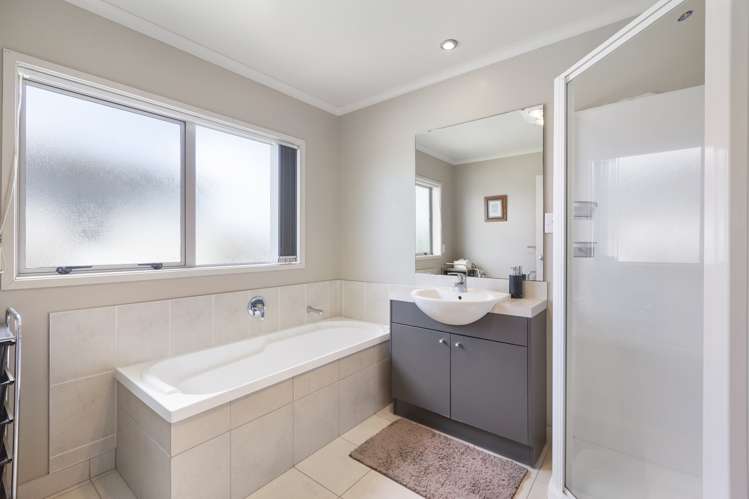 34 Anchorite Way Red Beach_9