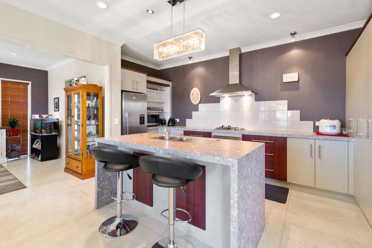 11 Great West Road Westbrook_4