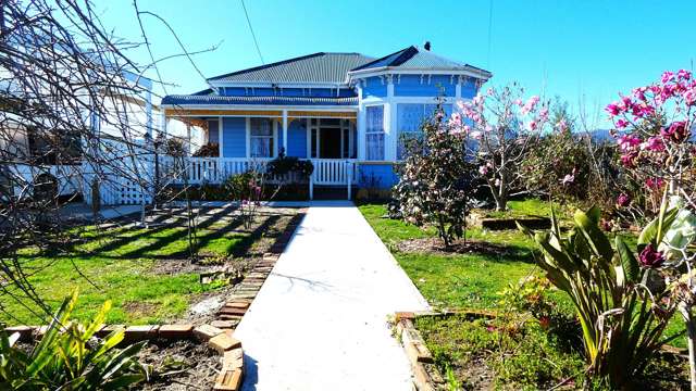 123 Queen Street Westport_1