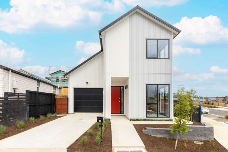 51 Puwha Street Massey_17