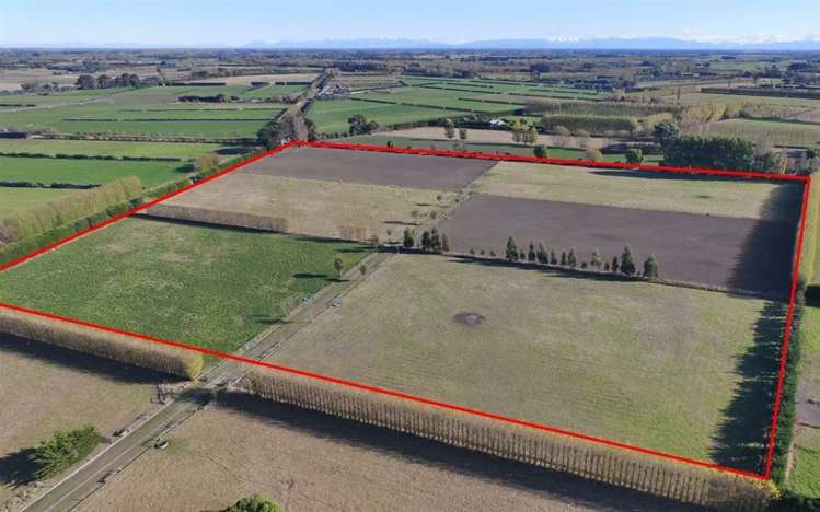 36 Andrews Road Lincoln_13