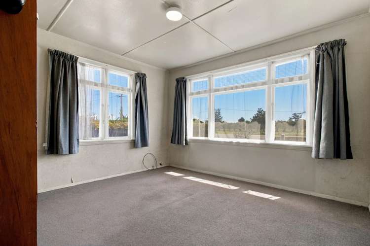 34 Pioneer Highway Awapuni_4