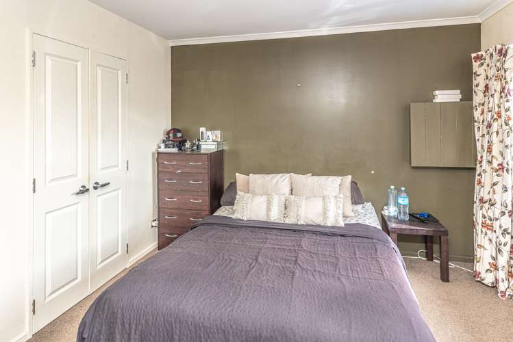 76 Peakes Road Springvale_13