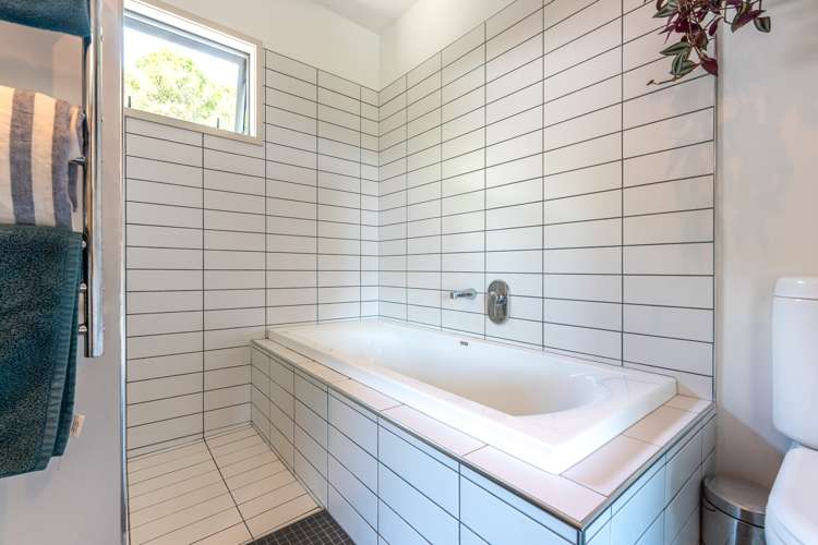 12 Makora Avenue Oneroa_30