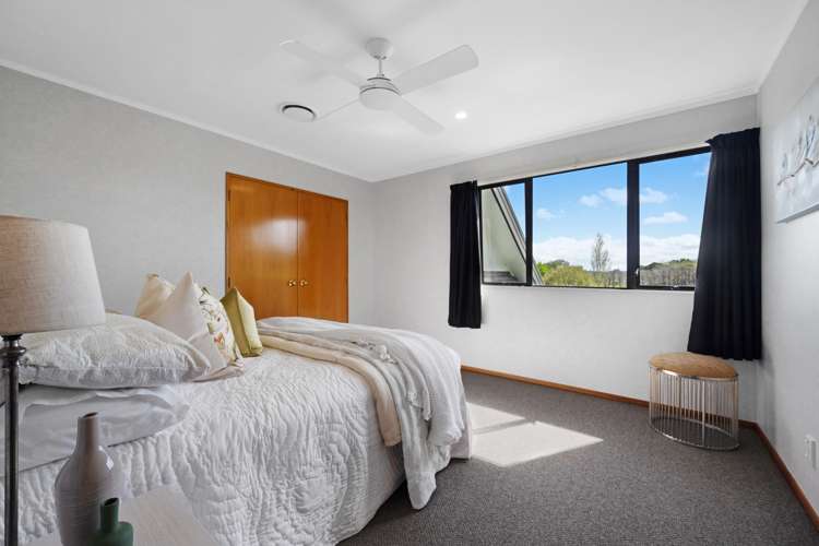 30 Clifton Road Whitford_24