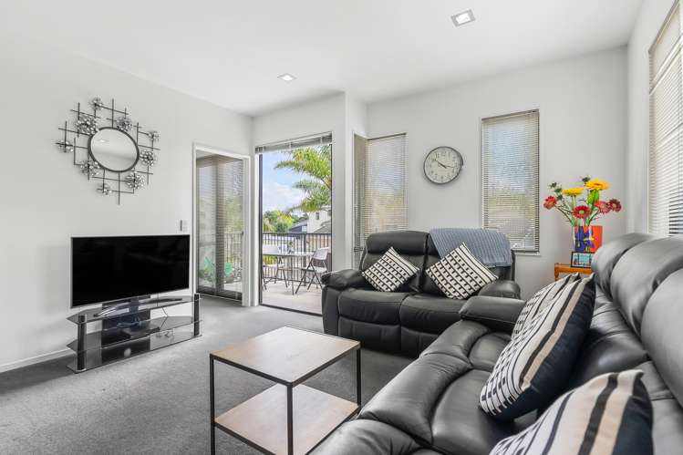 B107/525 East Coast Road_5