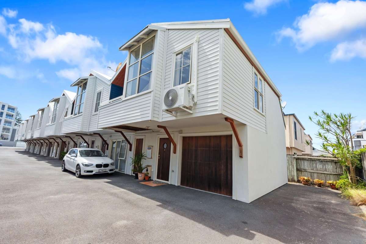 8/34 Maunganui Road_0