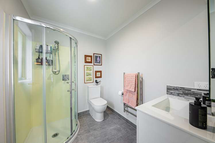 8 Wiersma Lane Wigram_14