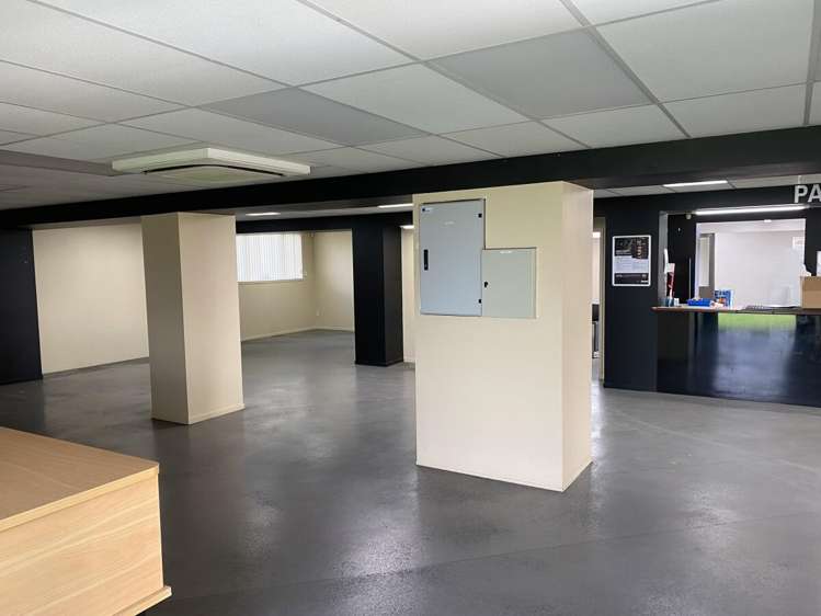 52 & 54 Vaughan Road Ngapuna_4