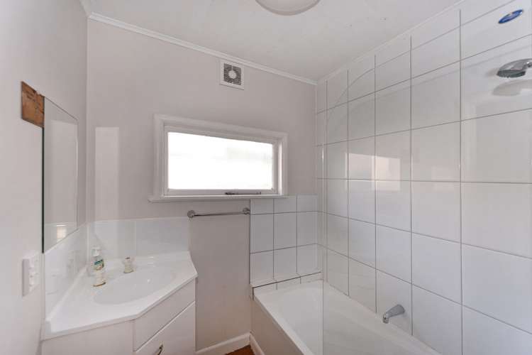 1/48 Polstead Road Stoke_5