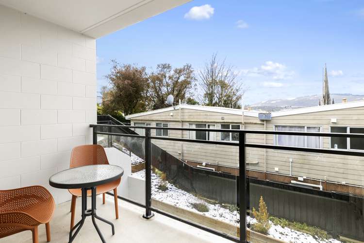 14/23 London Street Dunedin Central_6