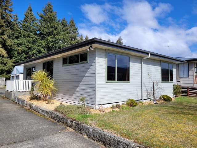 74 Quintin Drive Te Anau_1