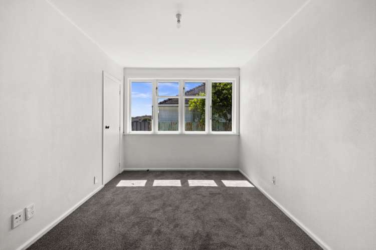 28 Fleming Crescent_5