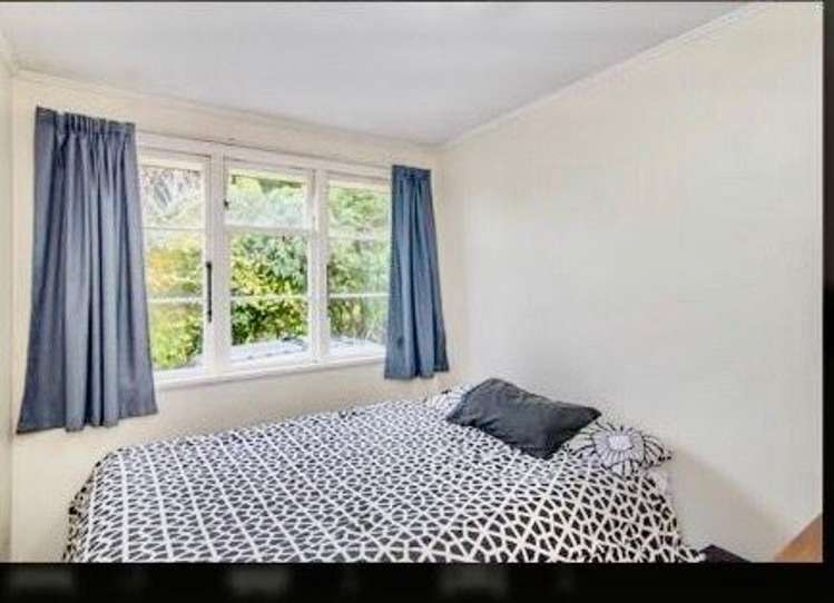 1 Wakefield Terrace Tawa_8