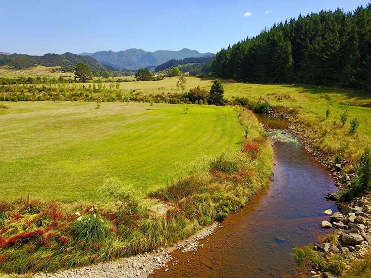 220 Mill Creek Road Kaimarama_18