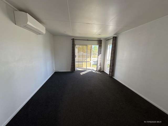 14 Guy Avenue 10516_2