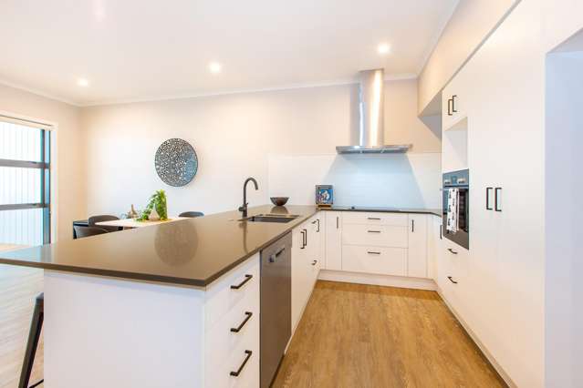 7/14 Abbotsford Street Whitiora_1