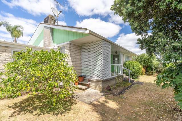 7 Magenta Place Dinsdale_3