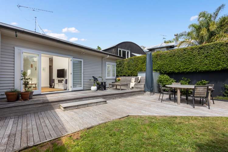 25b Regina Street Westmere_13