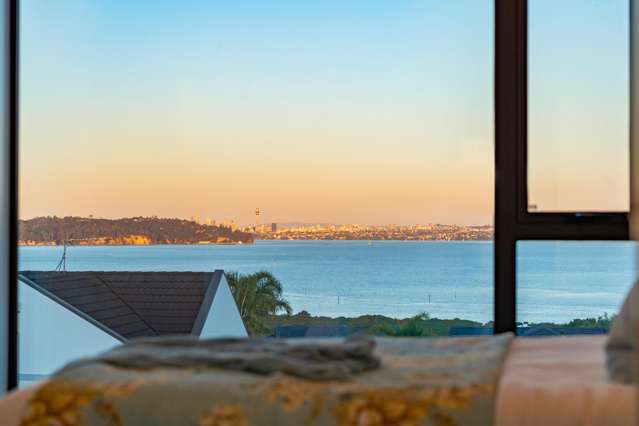 Pime location, Luxury  home, Stunning views!