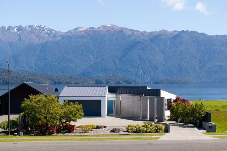 68 South Arm Drive Te Anau_35