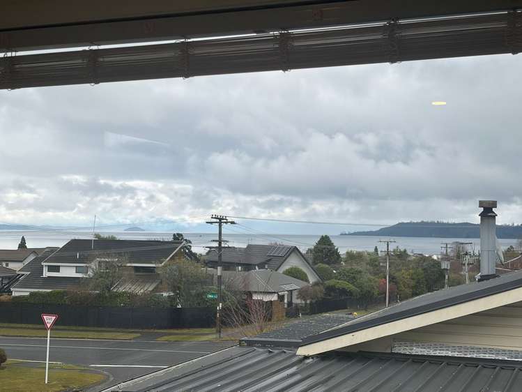 18 Mere Road Taupo_3