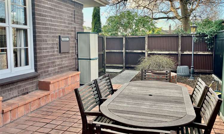 63 Louisa Street Gladstone_16