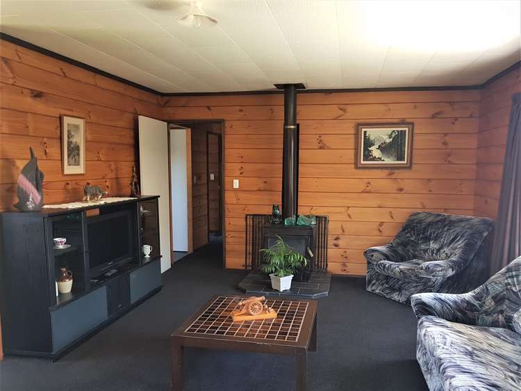 9 Ponderosa Place Opunake_7